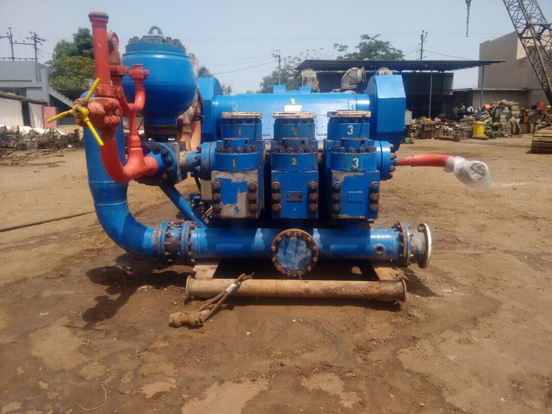 Mud pumps for drilling rigs